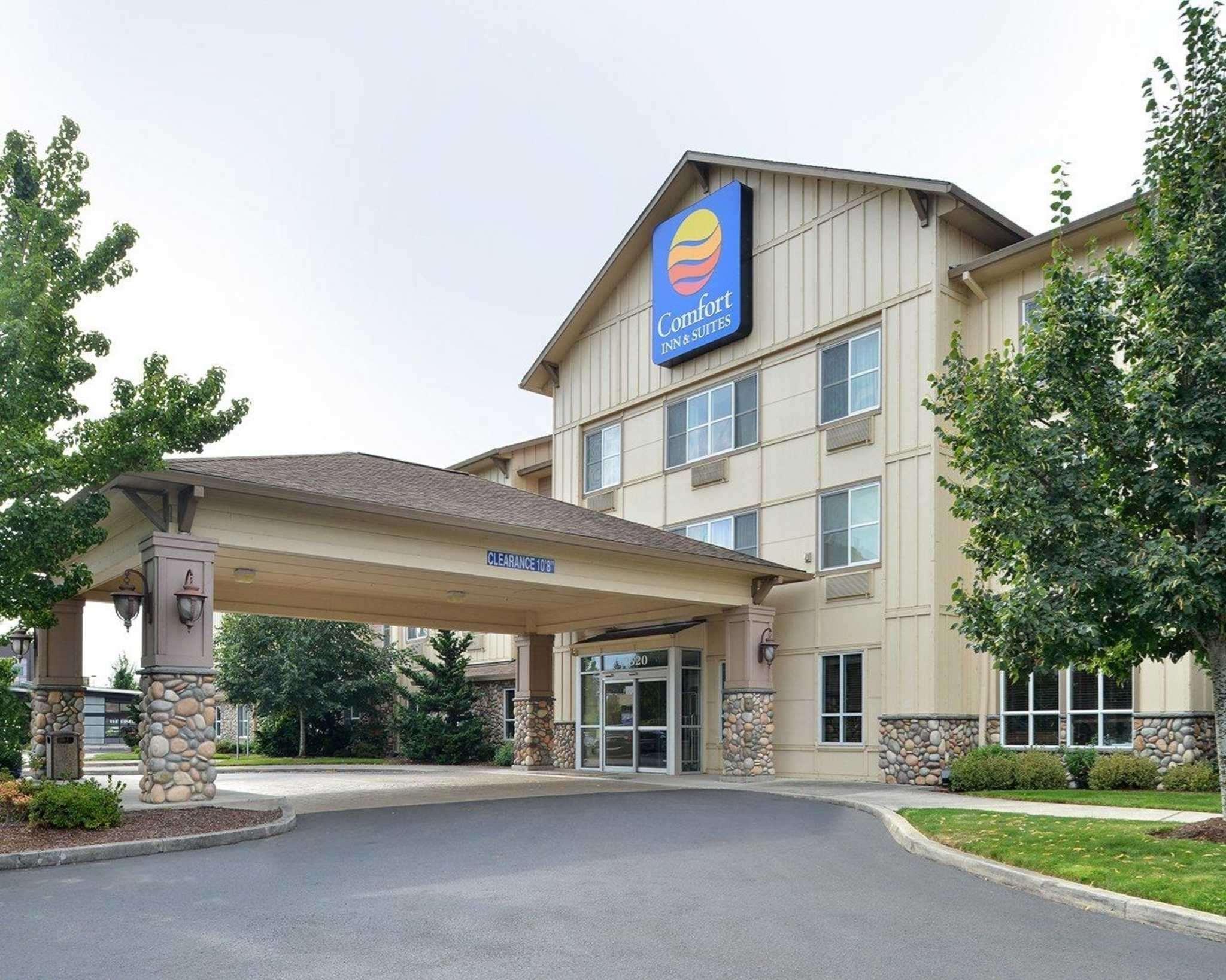 Comfort Inn & Suites Mcminnville Wine Country Bagian luar foto