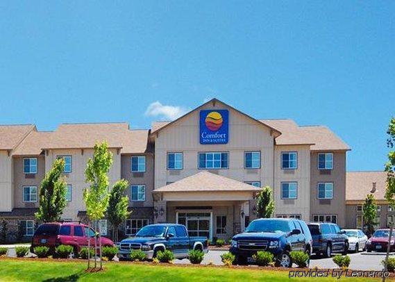 Comfort Inn & Suites Mcminnville Wine Country Bagian luar foto